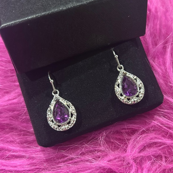 Avon Jewelry - Avon Sweet Souls June Birthday Gift Set